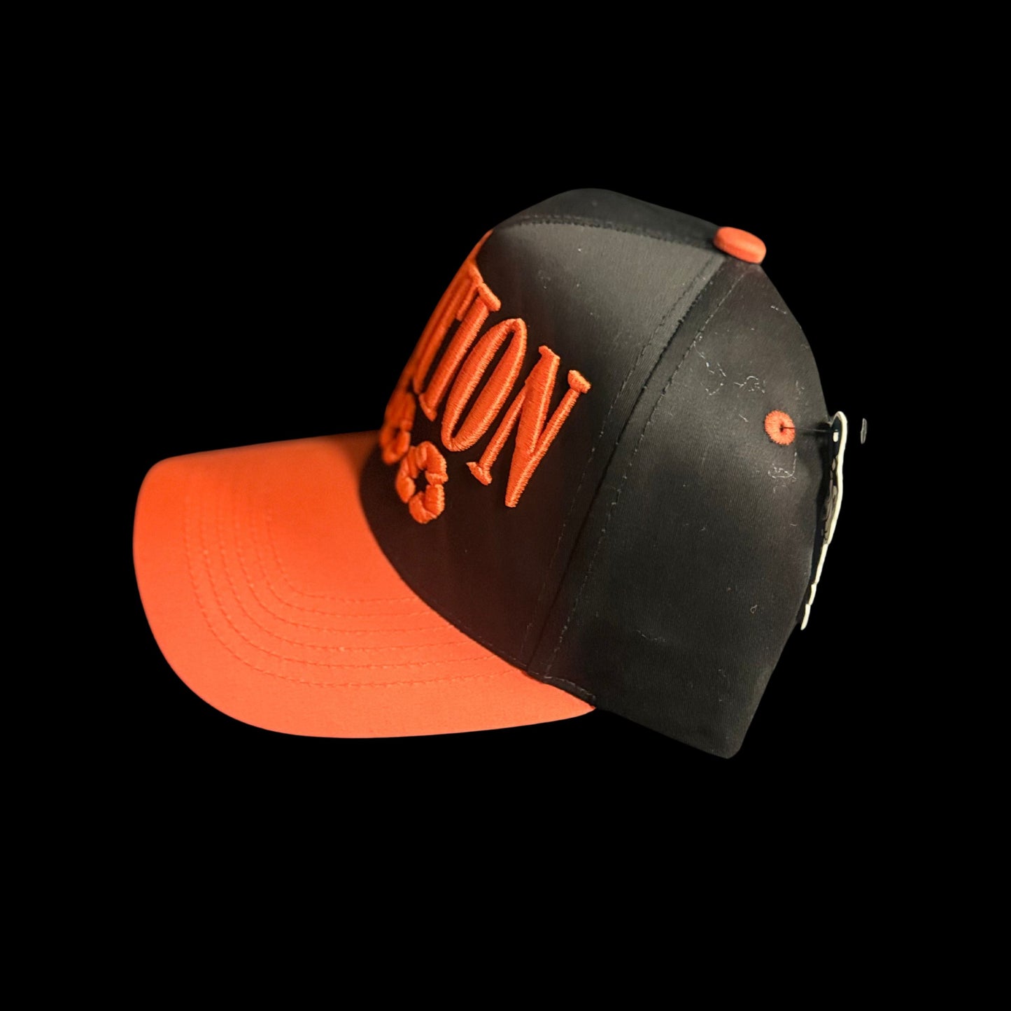 BLACK & ORANGE MOTION HAT